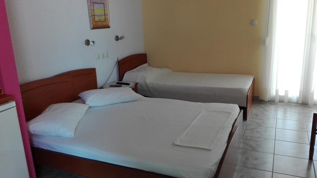 Familia Hotel Loutra Volvis Eksteriør billede