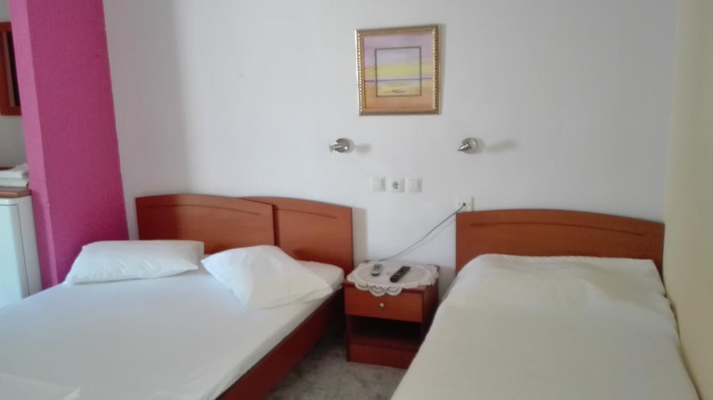 Familia Hotel Loutra Volvis Eksteriør billede